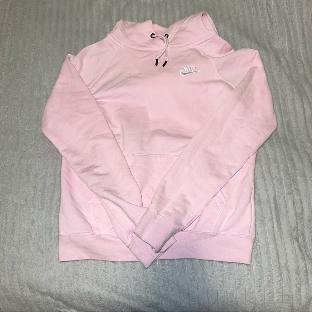 Nike Hoodie (NWOT)